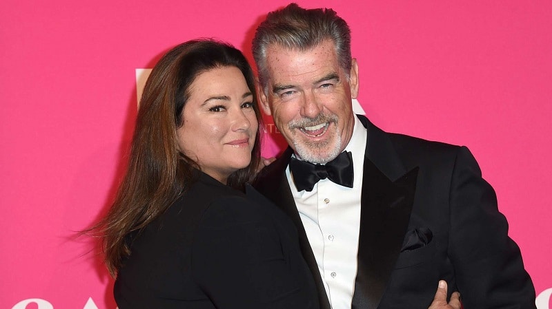 Qui est la femme de Pierce Brosnan ?